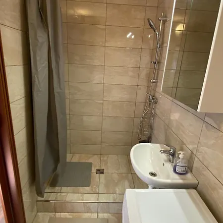 Garden House On The Vltava Riverbank 15 Min To Prague * Kralupy nad Vltavou